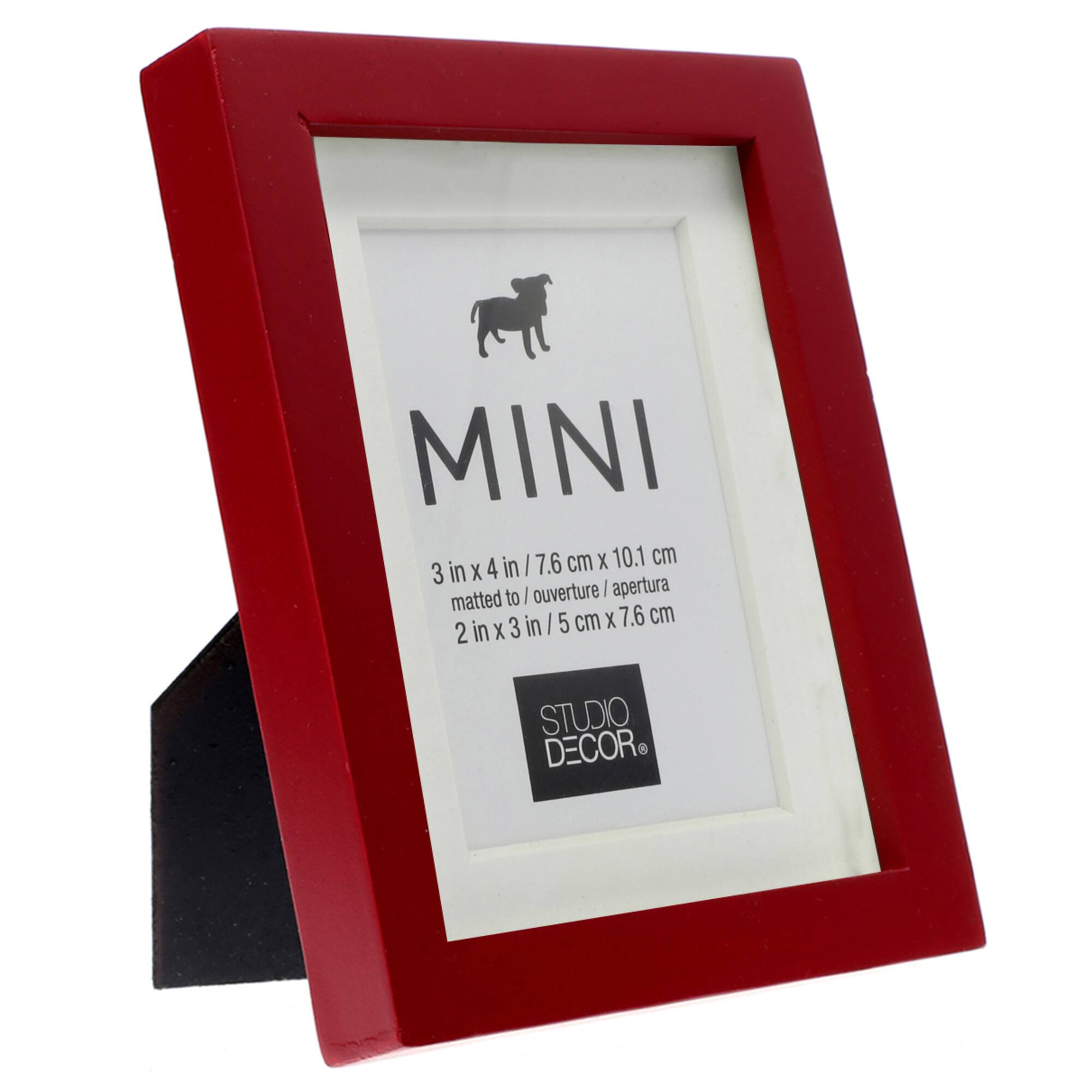 Mini Frame With Mat by Studio Décor